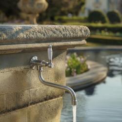 PB Classic Robinet mural de lavabo avec levier blanc eau froide et long bec Acier inoxydable 1208853572