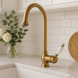 PB Classic Einhebel-Küchenarmatur mit schwenkbarem Auslauf 200 mm, Bronze 1208953114