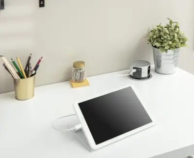 Indux Push prise de cuisine à encastrer argentée dans le plan de travail avec mise à la terre type F et 3 prises et 2 x USB 1208957412