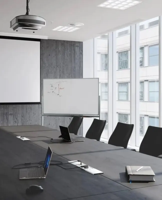 Indux Slide max Kücheneinbausteckdose Stift-Erdung Typ E, in Arbeitsplatte mit USB-A, HDMI, RJ45 und USB-C Farbe mattweiß 1208957440