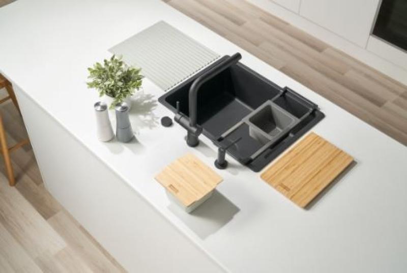 Franke Universal-Zubehör im 4er-Set, Schneidebrett, Einsatzschale, Abtropfmatte und Ablage 112.0655.488