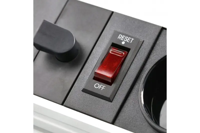 Indux Lift versenkbare Steckdose in der Arbeitsplatte weiß mit Beleuchtung, Stift-Erdung Typ E, 2 x USB und kabellosem Laden 1208957837