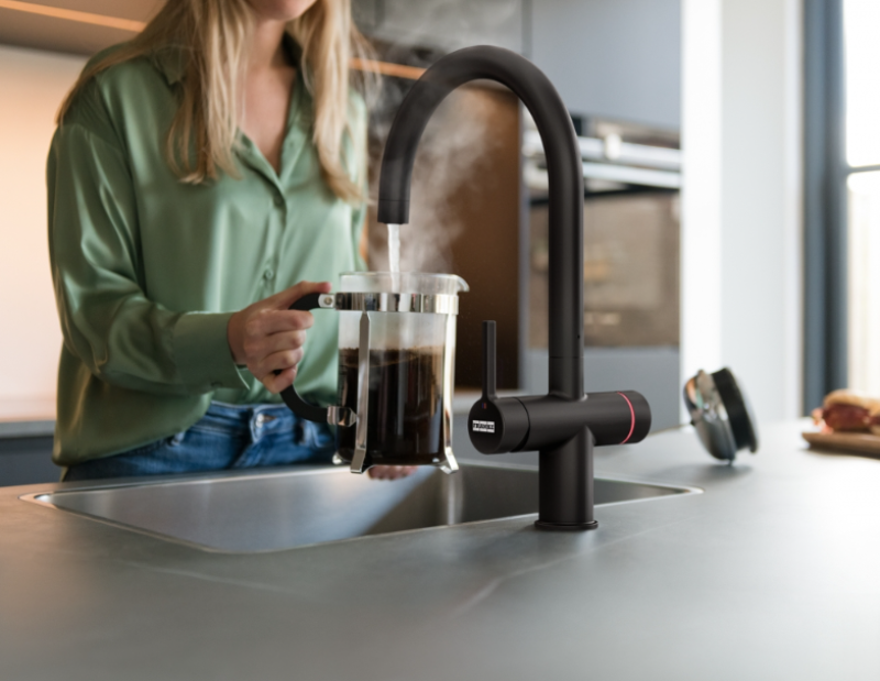 Franke Maris water hub 4L chaudière 3-en-1 avec robinet d'eau bouillante électronique Touch noir mat avec ensemble de mélange waterhub 1208957949