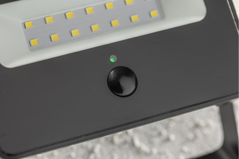 Solar-LED-Flutlicht LUMOS, mit Bewegungssensor, 10W, 850lm, 6400K, IP65, 120°, Solarpanel, 3y 1208962938