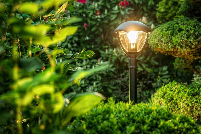 Decor Gartenleuchte GRANDE-P E27 MAX.60W IP54 AC220-240V 50-60Hz Pfosten schwarz 1208963883
