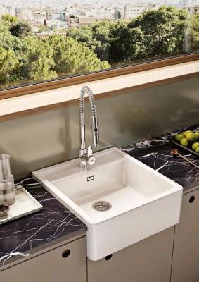 Ausmann Ceramic Panor Shade Évier Butler en céramique blanc - Sous plan et entre plan 630 x 597 mm avec banc de robinetterie et bouchon noir mat 1208970554
