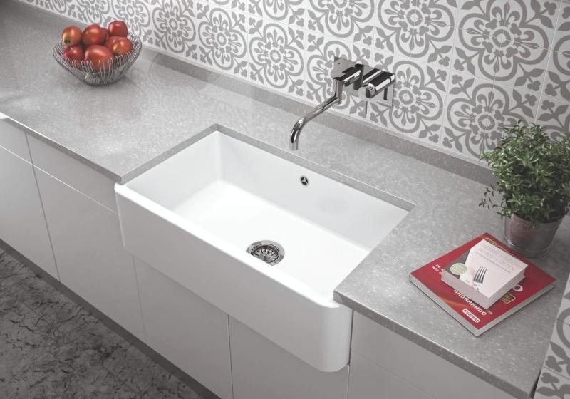 Ausmann Ceramic Mira Évier en Céramique Blanc - Montage sous plan et semi-affleurant 590 x 458 mm avec bouchon en inox 1208970733