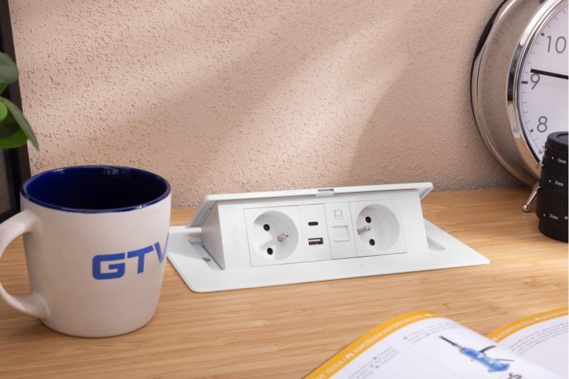 MULTISOFT Möbelsteckdose 2x Steckdose mit Erdung, USB A+C, RJ45, Stromkabel mit Stecker, Weiß